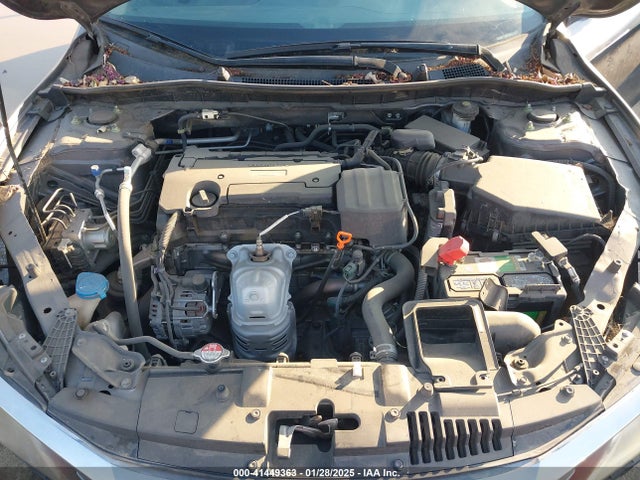 Honda ACCORD LX 2017 1HGCR2F36HA293121 Image 10