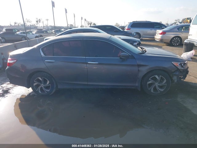 Honda ACCORD LX 2017 1HGCR2F36HA293121 Image 13