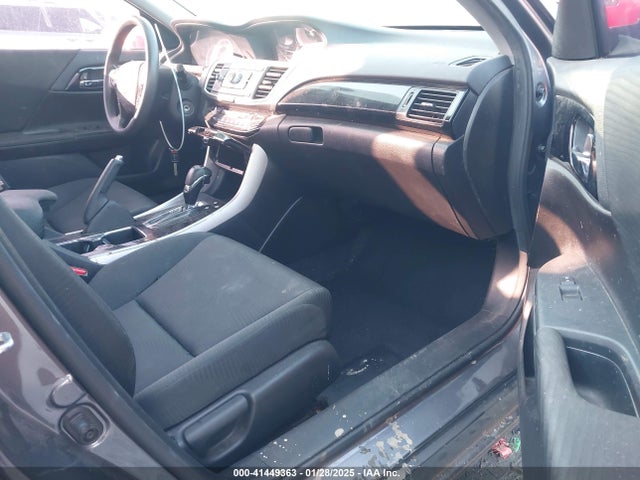 Honda ACCORD LX 2017 1HGCR2F36HA293121 Image 5