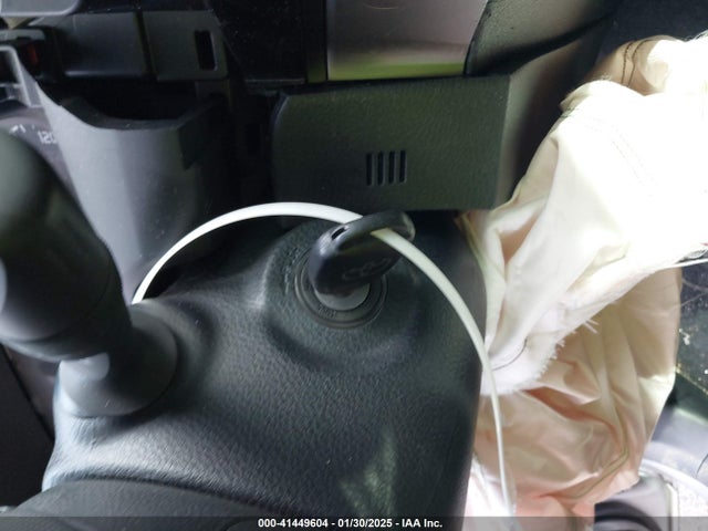 5TFAZ5CN6JX057889 Toyota Tacoma Sr5 V6