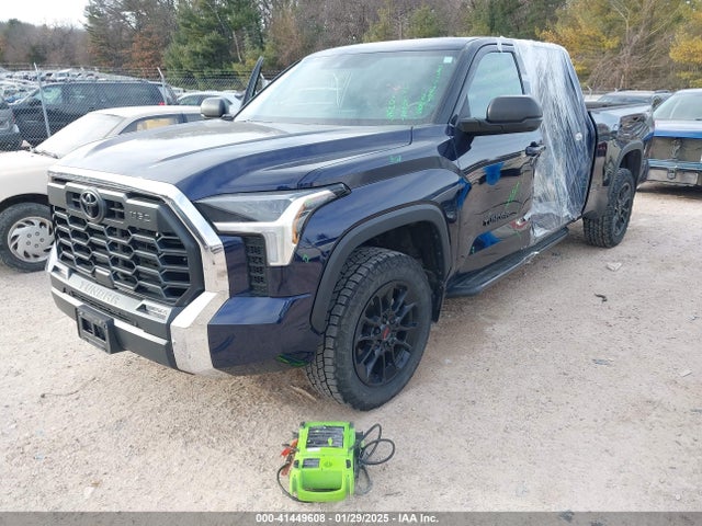 Toyota Tundra Crewmax Sr5 2023 5TFLA5EC2PX019015 Image 2