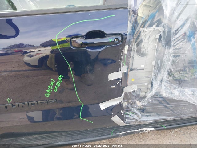 Toyota Tundra Crewmax Sr5 2023 5TFLA5EC2PX019015 Image 9