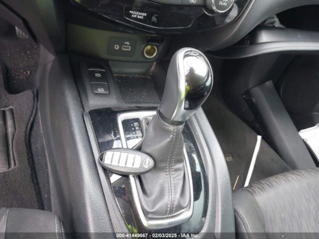 JN8AT2MT6KW265473 Nissan ROGUE SV