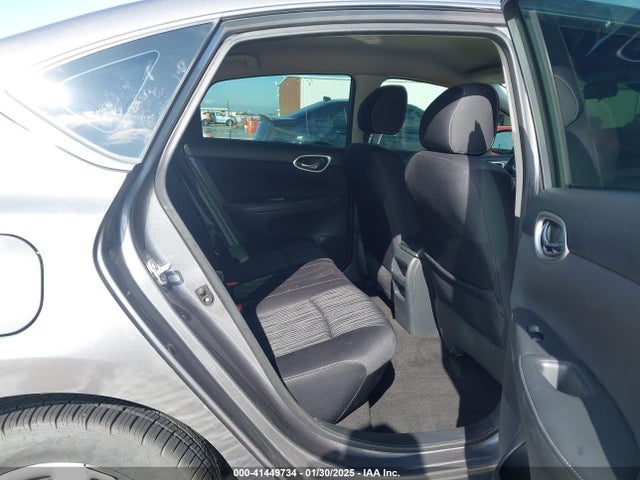 3N1AB7AP8HY276644 Nissan SENTRA SV