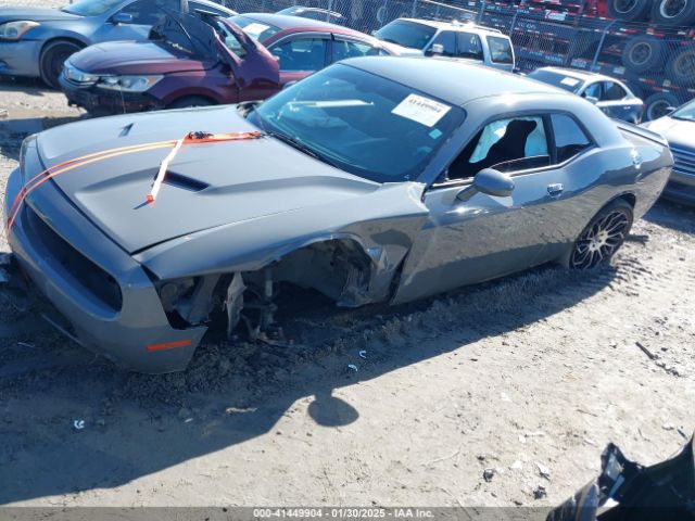 2C3CDZAGXKH701875 Dodge Challenger Sxt