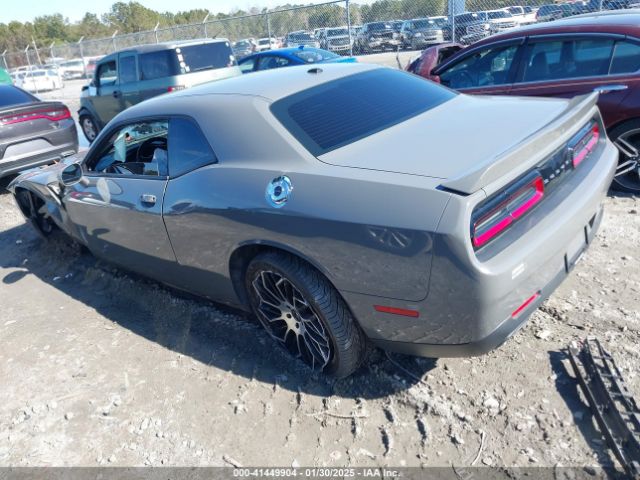 2C3CDZAGXKH701875 Dodge Challenger Sxt