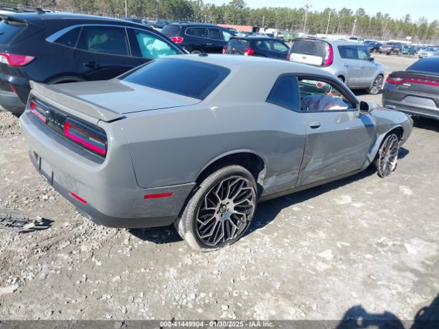 2C3CDZAGXKH701875 Dodge Challenger Sxt