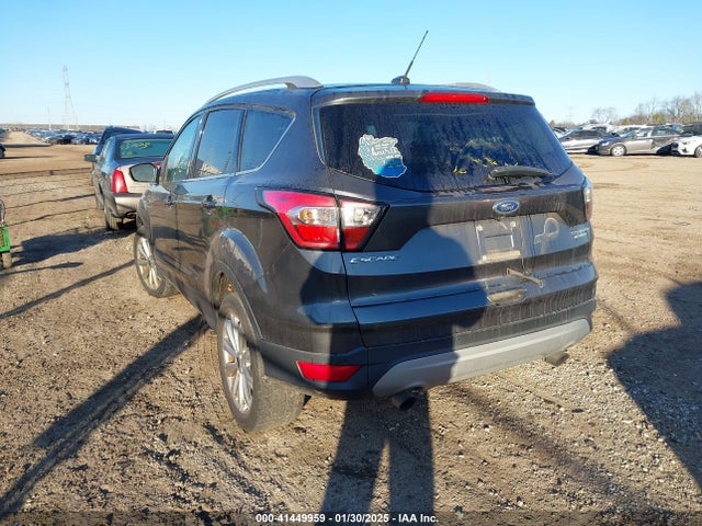 Ford Escape Titanium 2017 1FMCU0J91HUC82454 Image 3