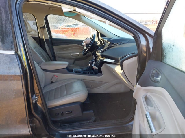 Ford Escape Titanium 2017 1FMCU0J91HUC82454 Image 5