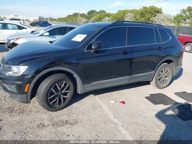 3VV3B7AX1LM019574 Volkswagen Tiguan 2.0t Se/2.0t Se R-line Black/2.0t Sel