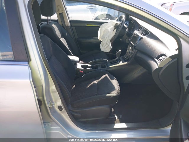3N1AB7AP6KY318624 Nissan SENTRA SV