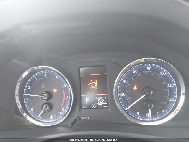 5YFBURHE9KP918999 Toyota COROLLA LE