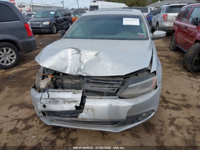 3VW3L7AJ5EM390700 Volkswagen Jetta 2.0l Tdi