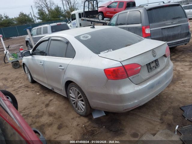 3VW3L7AJ5EM390700 Volkswagen Jetta 2.0l Tdi
