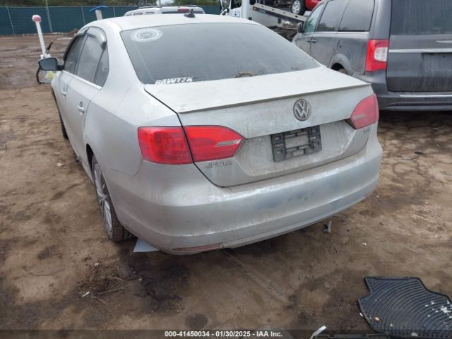 3VW3L7AJ5EM390700 Volkswagen Jetta 2.0l Tdi