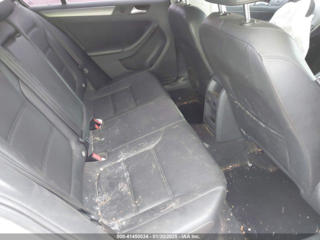 3VW3L7AJ5EM390700 Volkswagen Jetta 2.0l Tdi