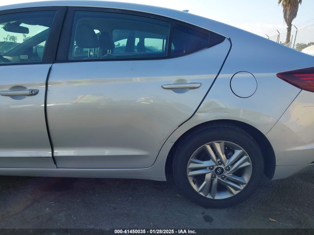 5NPD84LF0LH532695 Hyundai ELANTRA SEL