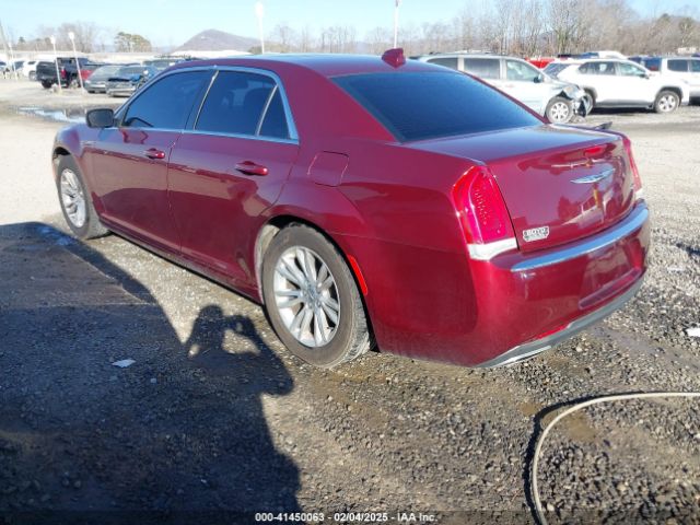 2016 CHRYSLER 300 2C3CCAAG7GH248441 Photo 2
