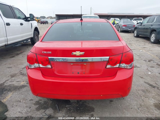 1G1PA5SG3E7144801 Chevrolet Cruze Ls Auto
