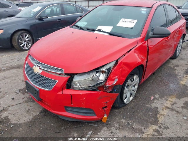 1G1PA5SG3E7144801 Chevrolet Cruze Ls Auto