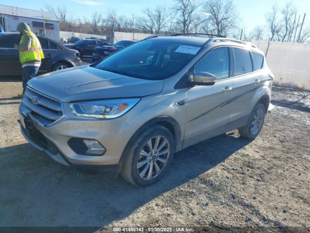 1FMCU9J93HUC81133 Ford Escape Titanium