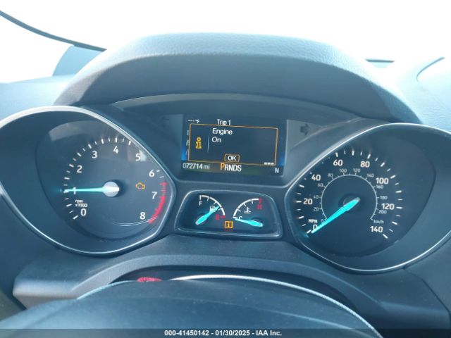 1FMCU9J93HUC81133 Ford Escape Titanium