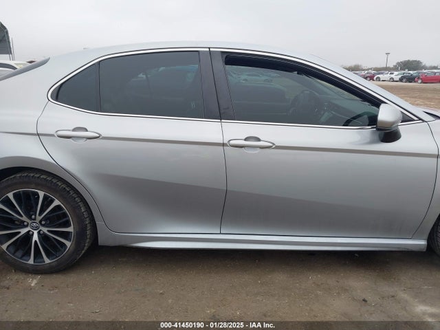 4T1B11HKXKU213207 Toyota CAMRY SE