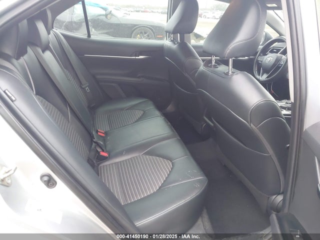 4T1B11HKXKU213207 Toyota CAMRY SE