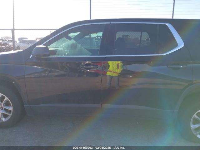 1GNERFKW3JJ140207 Chevrolet Traverse Ls