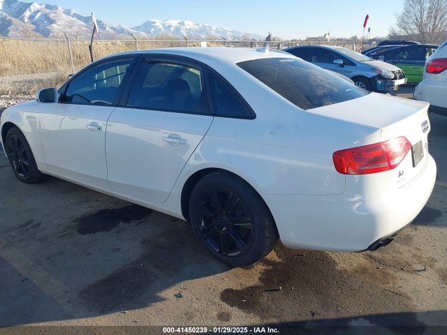 2011 AUDI A4 WAUBFAFL6BN007889 Photo 2