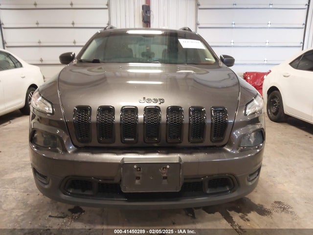 1C4PJMAB1HW556863 Jeep Cherokee Altitude 4x4