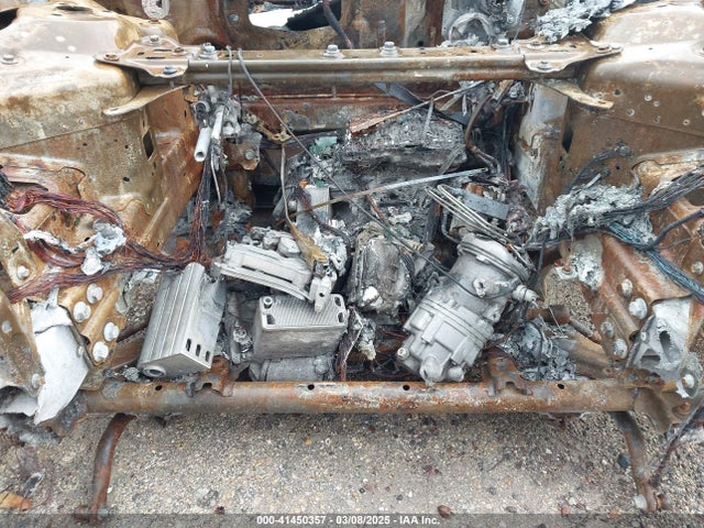 2022 TESLA MODEL 3 5YJ3E1EC3NF320980 Photo 9