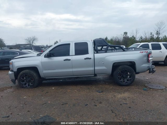 1GCVKPEH4JZ331264 Chevrolet Silverado 1500 Custom