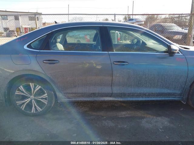 1VWCA7A3XLC016475 Volkswagen Passat 2.0t Sel