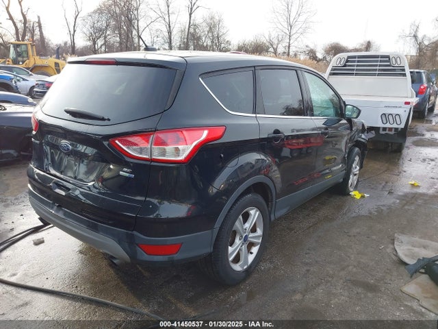 Ford ESCAPE SE 2015 1FMCU9G92FUC10932 Image 4