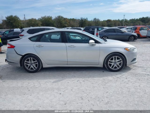 1FA6P0H74G5134942 Ford FUSION SE