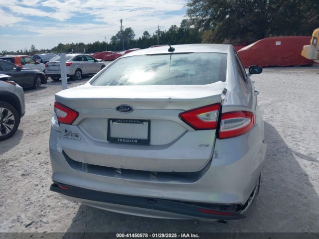 1FA6P0H74G5134942 Ford FUSION SE