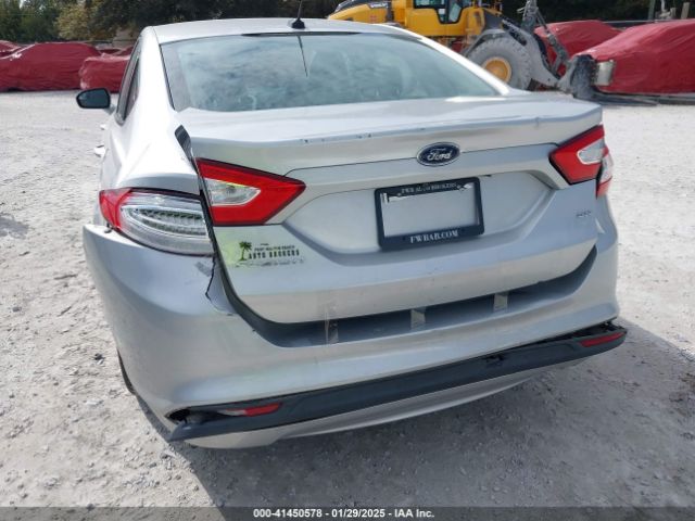 1FA6P0H74G5134942 Ford FUSION SE