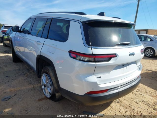 1C4RJJAG1P8797795 Jeep Grand Cherokee L Laredo 4x2