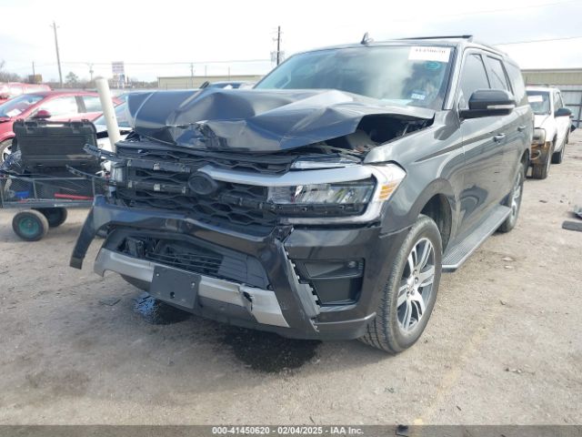 1FMJU1HT0NEA56894 Ford Expedition Xlt