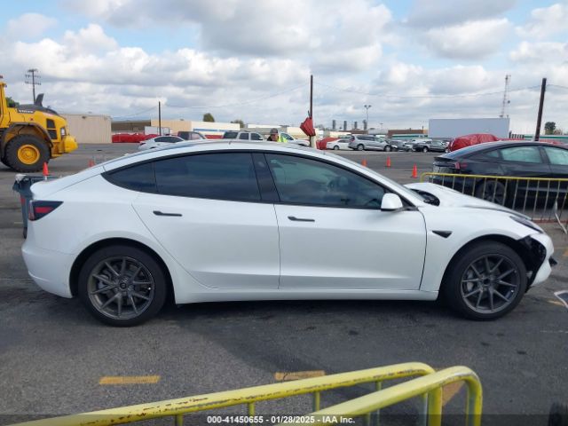 5YJ3E1EA4NF323322 Tesla Model 3 Rear-wheel Drive