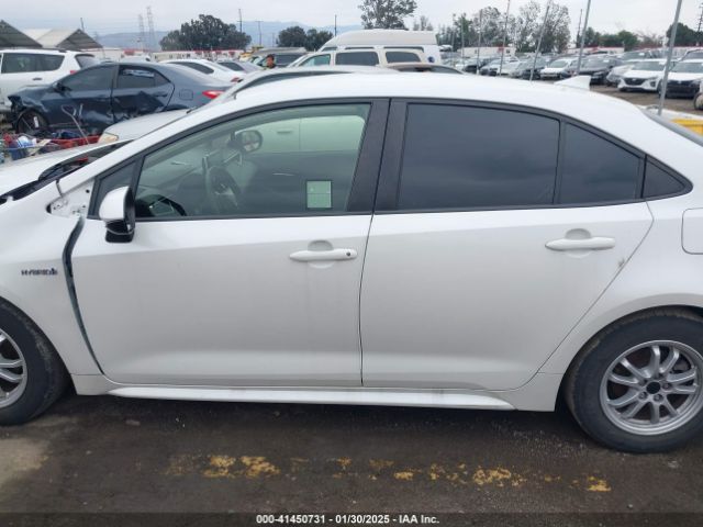 JTDEBRBE2LJ008922 Toyota Corolla Hybrid Le