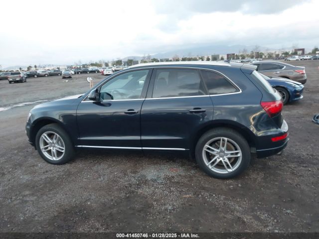 WA1C2AFPXHA088878 Audi Q5 2.0t Premium