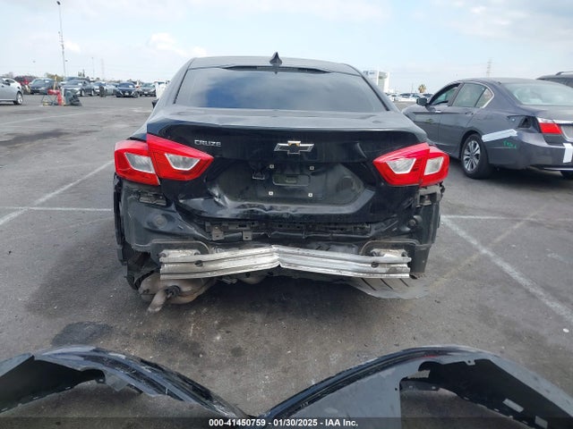 Chevrolet Cruze Ls Auto 2017 1G1BC5SM4H7164361 Image 6