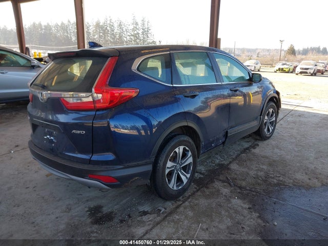 Honda CR-V LX 2018 2HKRW6H32JH223121 Image 4