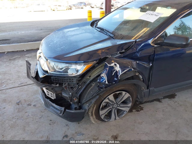 Honda CR-V LX 2018 2HKRW6H32JH223121 Image 6