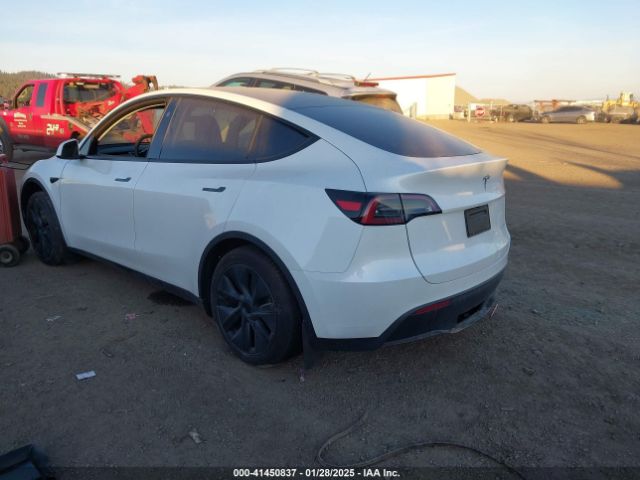 7SAYGAEE6RF206658 Tesla Model Y Long Range Dual Motor All-wheel Drive
