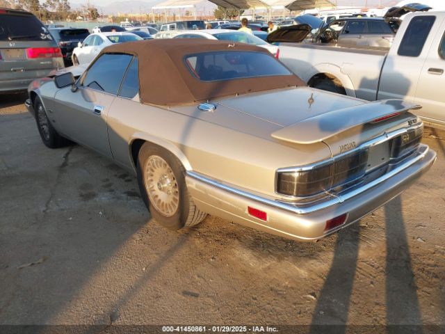 1995 JAGUAR XJS SAJNX2348SC196896 Photo 2