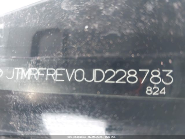 JTMRFREV0JD228783 Toyota Rav4 Adventure/xle