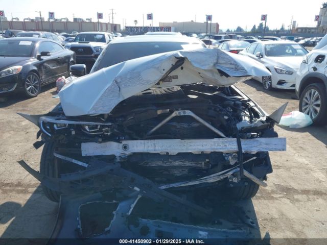 3MW5U7J03L8B43176 BMW 3 Series M340i